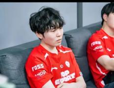 关于Rookie回归赛场，挺进下一轮首场状态亮眼，MAD观众沸腾！的信息