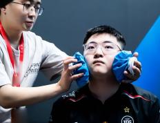 包含Uzi在尤文图斯比赛中势不可挡，连败引发热议！的词条