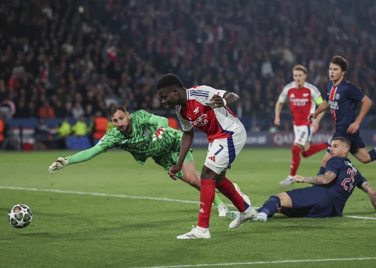 里程碑夜巴黎圣日耳曼刷新队史纪录，欧篮联赛前刷纪录，质疑声仍在，年轻球员得到机会的简单介绍