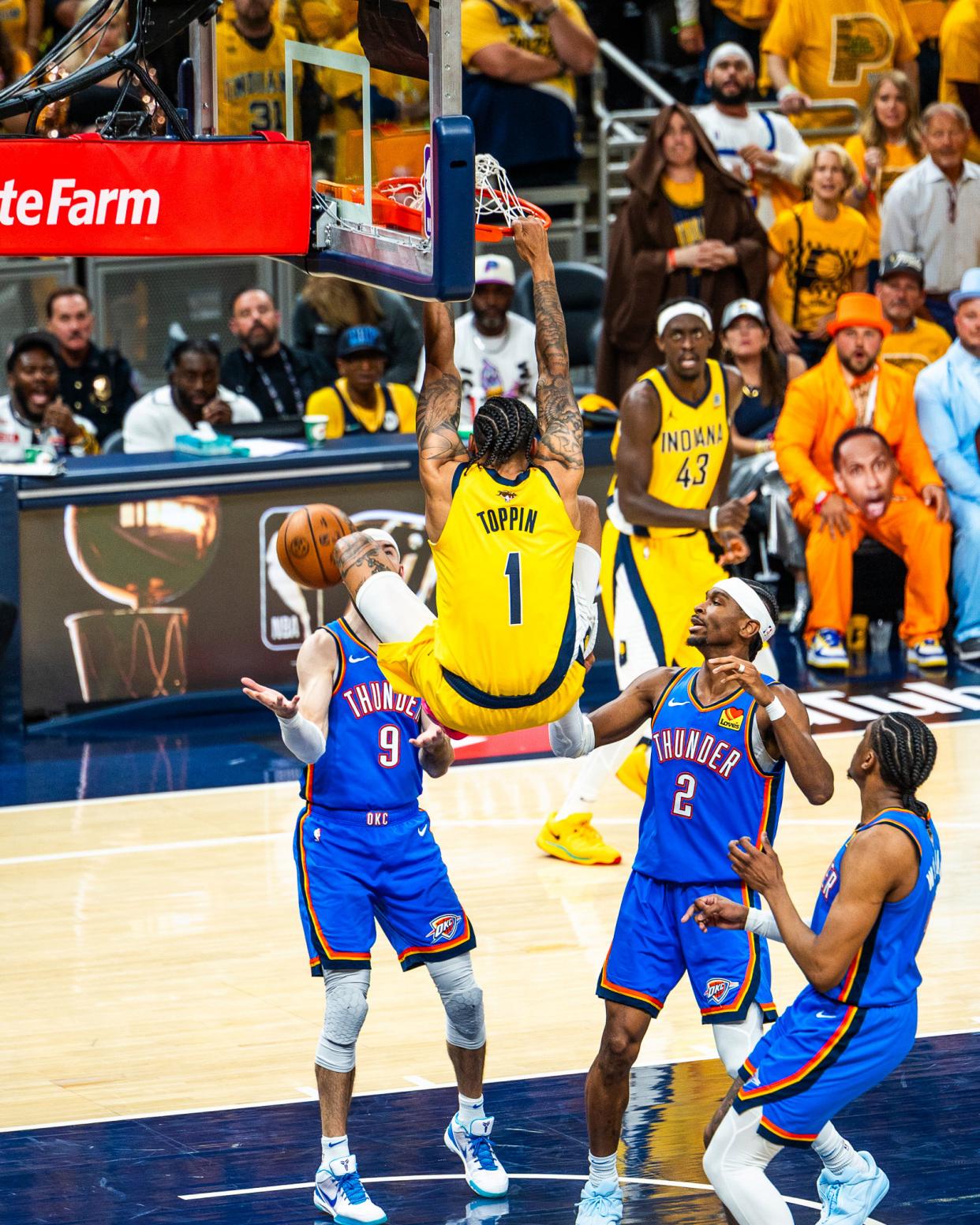  NBA常规赛今晚走向成谜，罗马绝杀压哨，气氛紧张，球探报告显示潜力